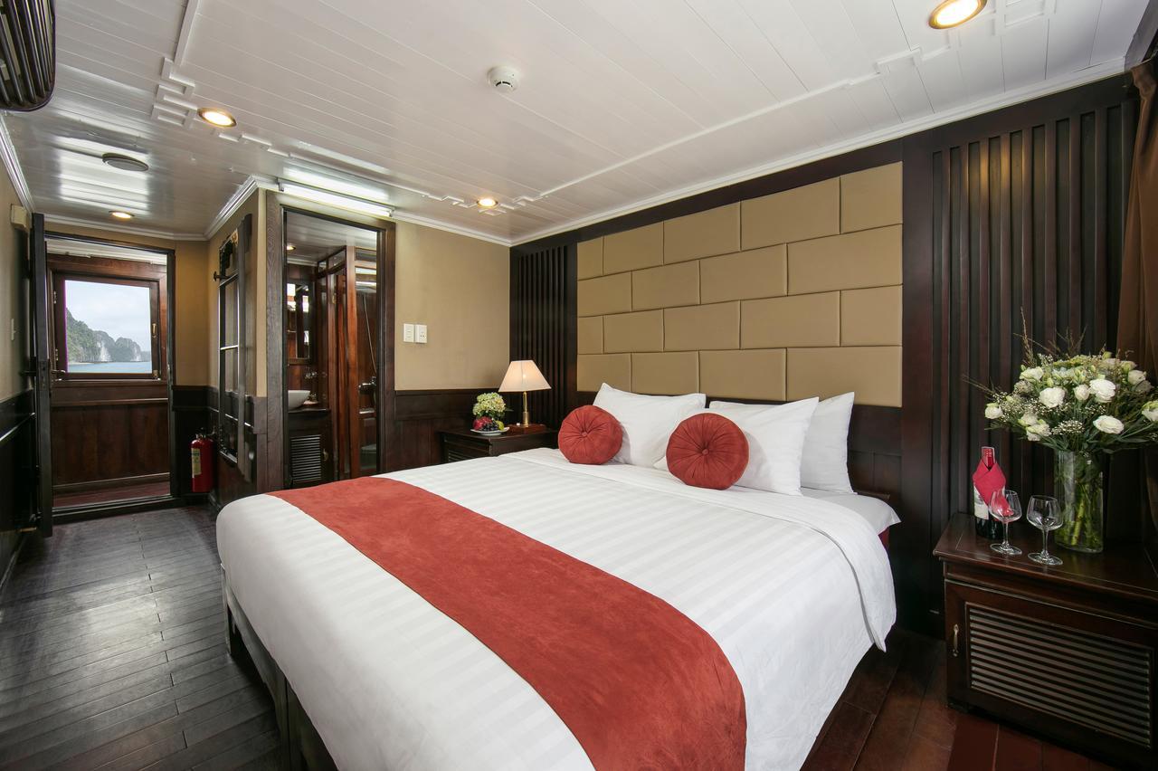 Halong Majestic Legend Cruise Hotel Hạ Long-öböl Kültér fotó
