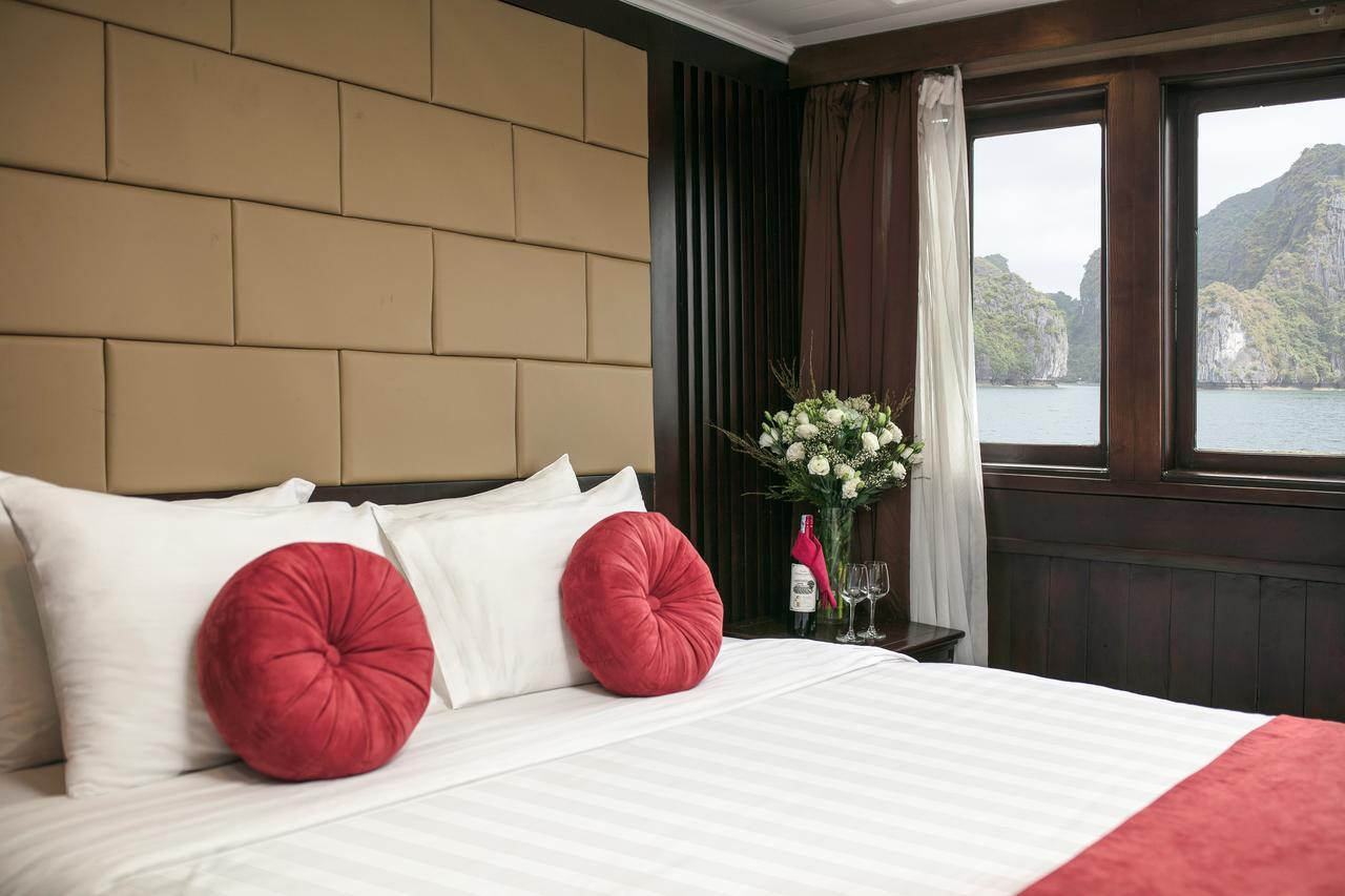 Halong Majestic Legend Cruise Hotel Hạ Long-öböl Kültér fotó