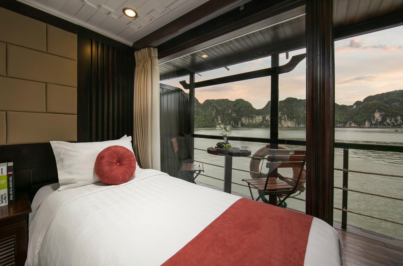 Halong Majestic Legend Cruise Hotel Hạ Long-öböl Kültér fotó