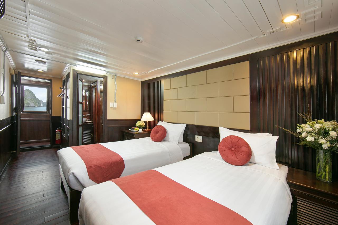 Halong Majestic Legend Cruise Hotel Hạ Long-öböl Kültér fotó