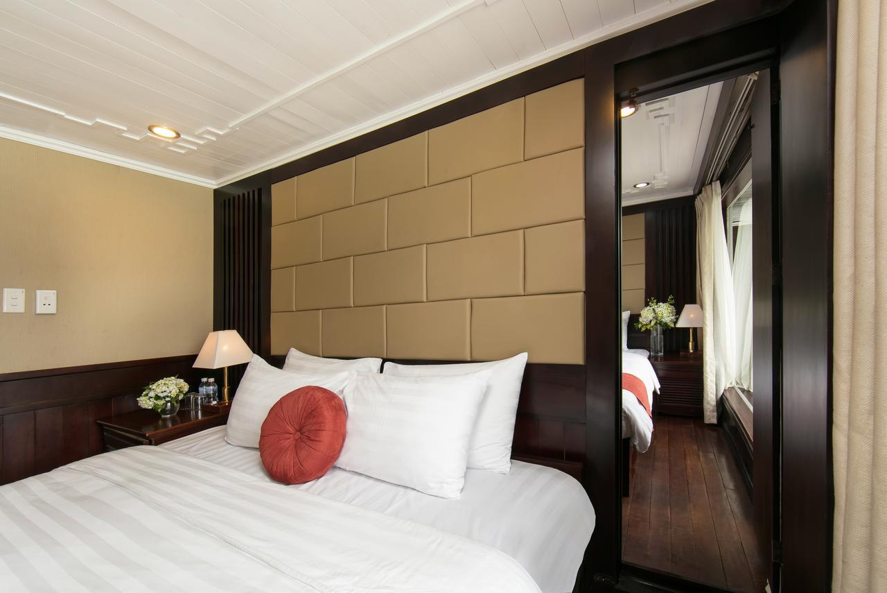 Halong Majestic Legend Cruise Hotel Hạ Long-öböl Kültér fotó